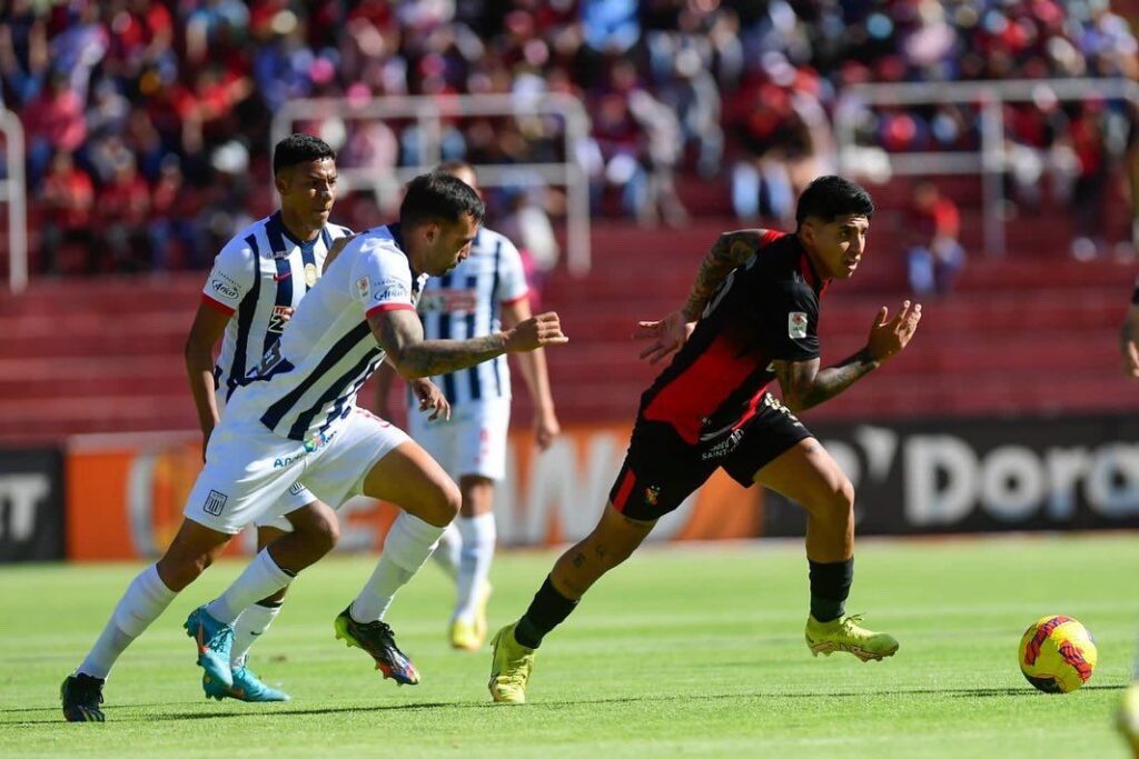 Nacional Campeón Del Torneo Intermedio De Fútbol Femenino
